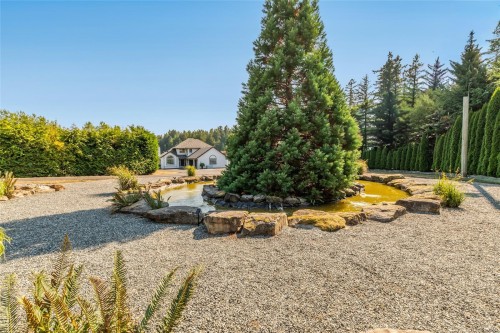 4718/4720 Shell Beach Rd, Ladysmith, BC 