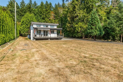 4718/4720 Shell Beach Rd, Ladysmith, BC 
