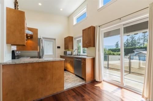 4718/4720 Shell Beach Rd, Ladysmith, BC 