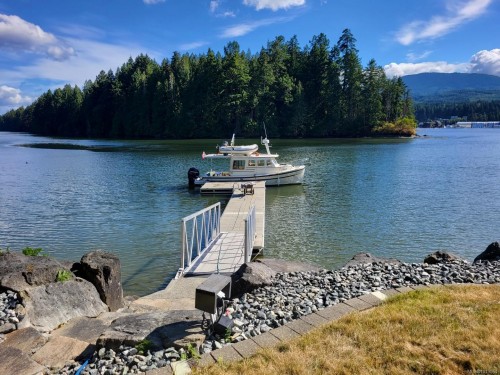 4718/4720 Shell Beach Rd, Ladysmith, BC 