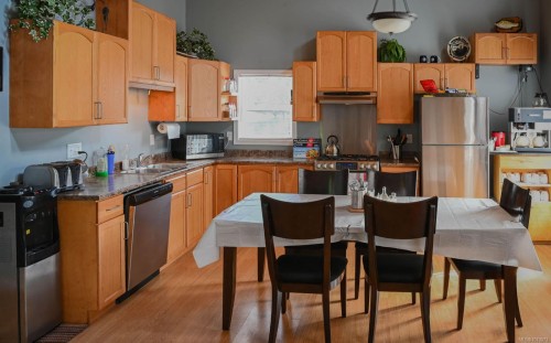 00 Tlupana Inlet, Gold River, BC 