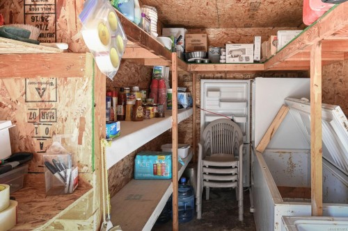 00 Tlupana Inlet, Gold River, BC 