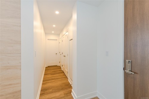902-1628 Store St, Victoria, BC - Indoor Photo Showing Other Room