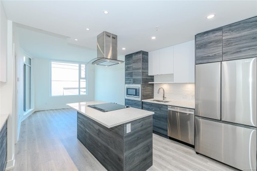 715-1628 Store St, Victoria, BC - Indoor Photo Showing Kitchen With Upgraded Kitchen