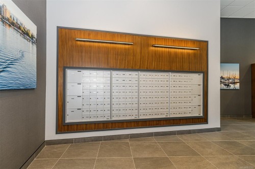 715-1628 Store St, Victoria, BC - Indoor Photo Showing Other Room