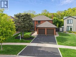 1379 GOLDEN MEADOW TRAIL  Oakville, ON L6H 3H1