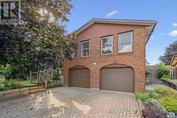 28 WIMBLEDON ROAD  Guelph (Willow West/Sugarbush/West Acres), ON N1H 7N1