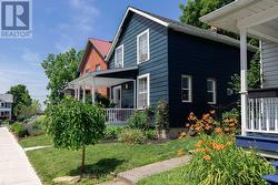 122 SOUTH STREET  Gananoque, ON K7G 1A2