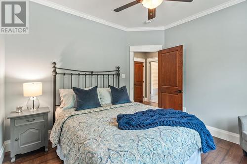1143 Trillium Trail, Dysart Et Al (Dudley), ON - Indoor Photo Showing Bedroom