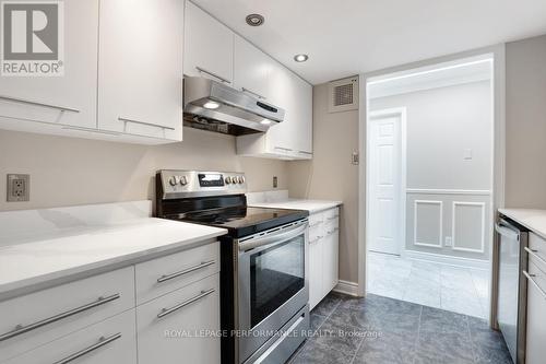 Modern Finishes - 304 - 100 Bruyere Street, Ottawa, ON - Indoor Photo Showing Kitchen