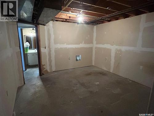 325 White Street, Bienfait, SK - Indoor Photo Showing Basement