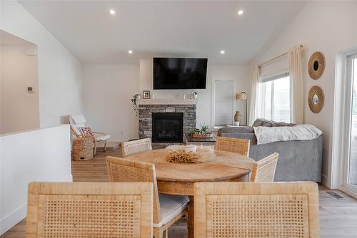 107 18Th Street, Cranbrook, BC - Indoor Photo Showing Living Room With Fireplace
