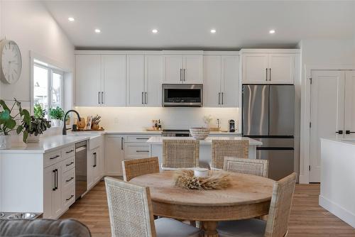 107 18Th Street, Cranbrook, BC - Indoor