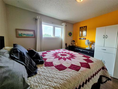 20 11Th Street, Cranbrook, BC - Indoor Photo Showing Bedroom