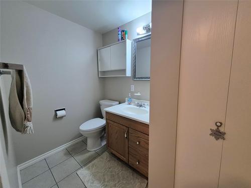 20 11Th Street, Cranbrook, BC - Indoor Photo Showing Bathroom