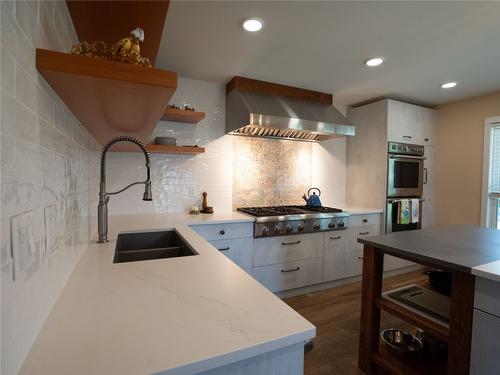 2205 Sparton Drive, Penticton, BC - Indoor Photo Showing Kitchen With Double Sink