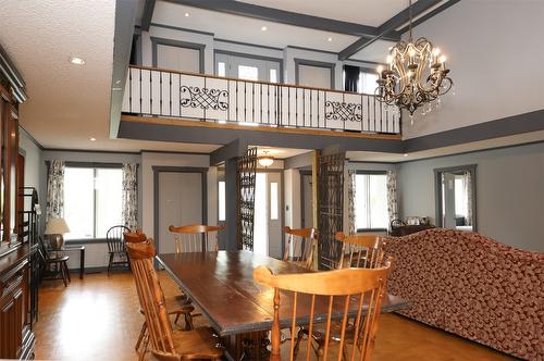 2295 Rhondda Court, Kelowna, BC - Indoor Photo Showing Dining Room