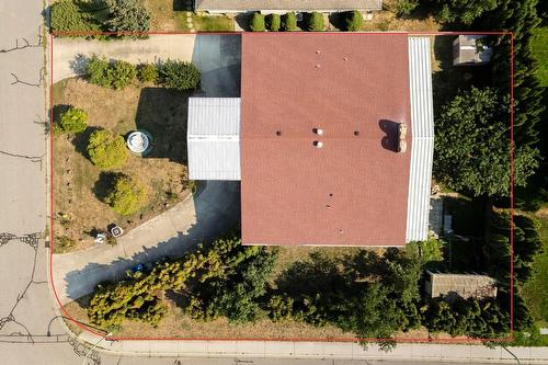 2295 Rhondda Court, Kelowna, BC - Outdoor