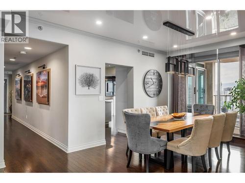 1152 Sunset Drive Unit# 1601, Kelowna, BC - Indoor Photo Showing Dining Room