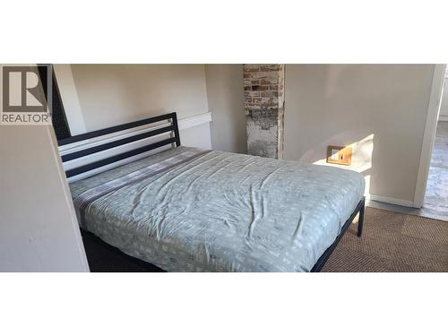 3450 Hardy Mountain Road, Grand Forks, BC - Indoor Photo Showing Bedroom