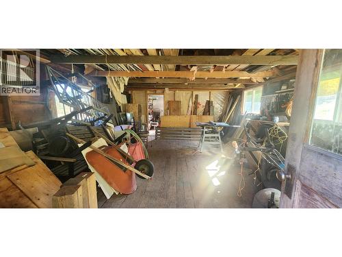 3450 Hardy Mountain Road, Grand Forks, BC - Indoor