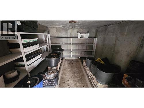 3450 Hardy Mountain Road, Grand Forks, BC - Indoor