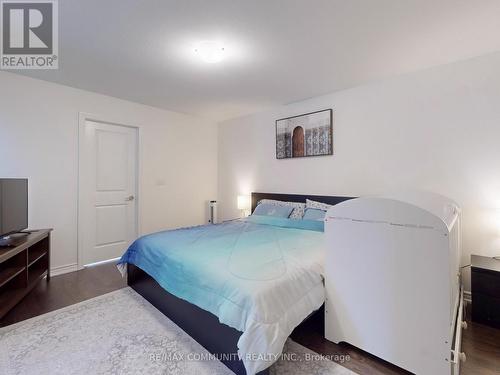474 Twin Streams Road, Whitby, ON - Indoor Photo Showing Bedroom