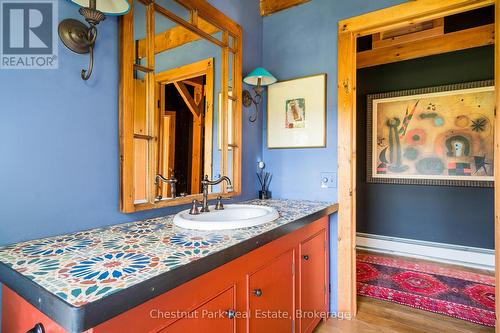 2826 Concession 8 S Nottawasaga, Clearview, ON - Indoor Photo Showing Bathroom