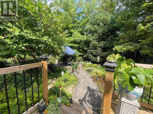 5 Ridgeview Place, Perth, ON - Outdoor