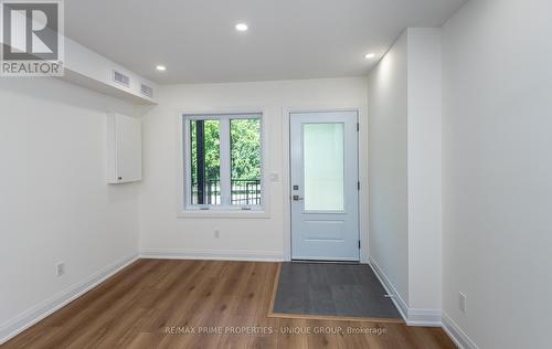 2 - 45 ASTORIA AVENUE , Toronto, Ontario M6N 2V6 4
