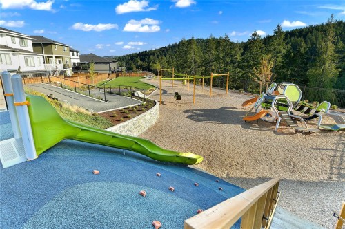 1501 Atlas Dr, Langford, BC 