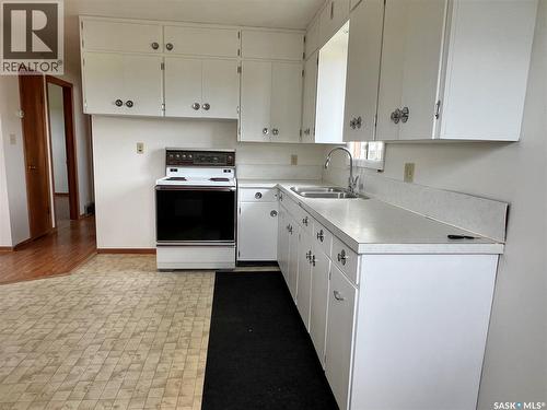 Hill Acreage, Porcupine Rm No. 395, SK - Indoor Photo Showing Kitchen With Double Sink
