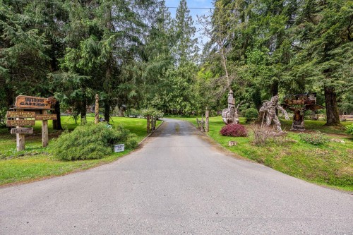 4010 Forbidden Plateau Rd, Courtenay, BC 