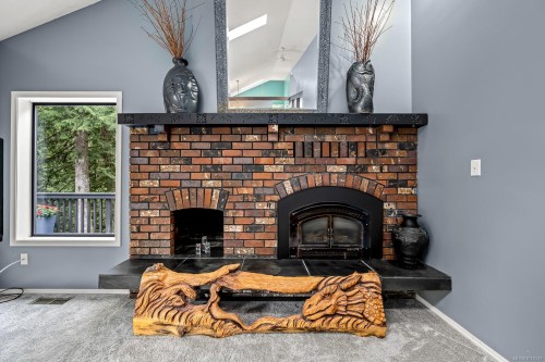 4010 Forbidden Plateau Rd, Courtenay, BC 