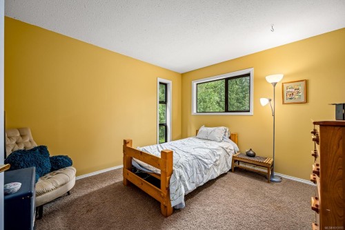 4010 Forbidden Plateau Rd, Courtenay, BC 