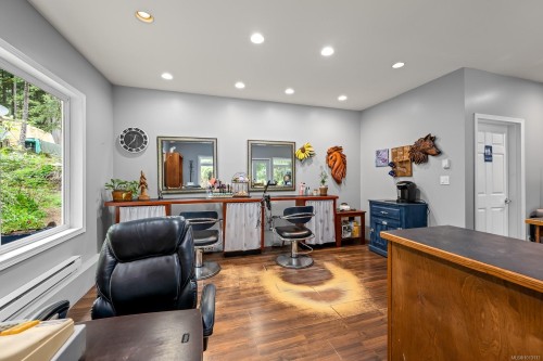 4010 Forbidden Plateau Rd, Courtenay, BC 