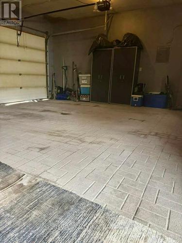 354 Seventeenth Avenue, Cochrane, ON - Indoor Photo Showing Garage