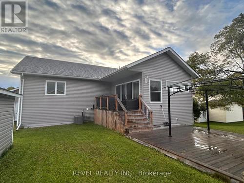 354 Seventeenth Avenue, Cochrane, ON - Outdoor