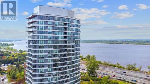 1107 - 485 RICHMOND ROAD  Ottawa, ON K2A 3W9