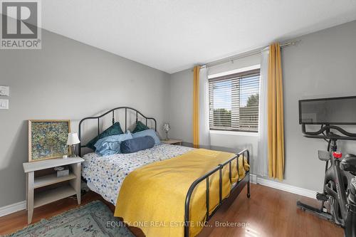 202A - 185 Du Comte Street, Alfred And Plantagenet, ON - Indoor Photo Showing Bedroom