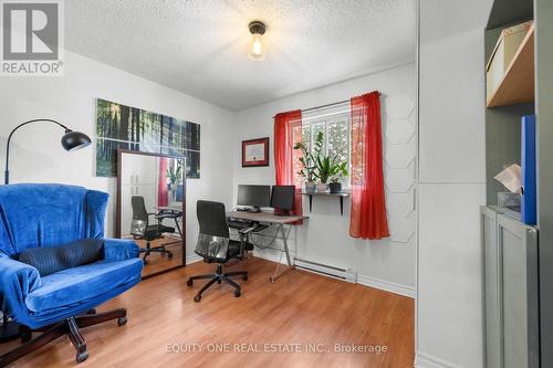 202A - 185 Du Comte Street, Alfred And Plantagenet, ON - Indoor Photo Showing Office