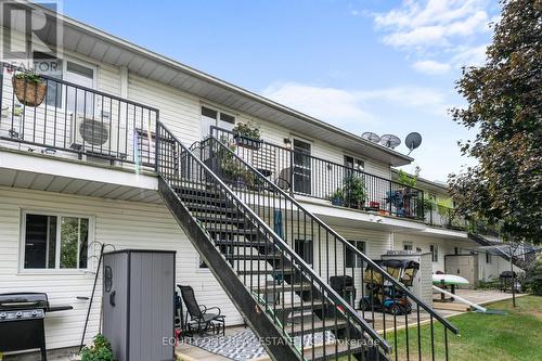 202A - 185 Du Comte Street, Alfred And Plantagenet, ON - Outdoor With Balcony With Exterior
