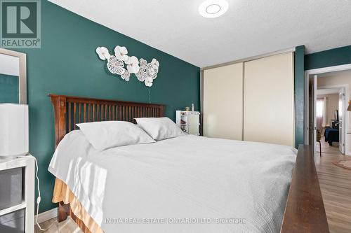 16 - 700 Osgoode Drive, London South (South Y), ON - Indoor Photo Showing Bedroom