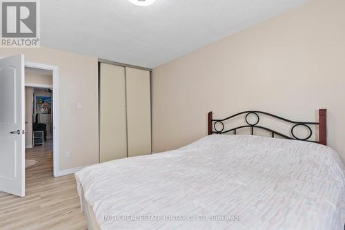 16 - 700 Osgoode Drive, London South (South Y), ON - Indoor Photo Showing Bedroom