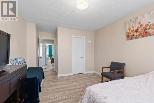 16 - 700 Osgoode Drive, London South (South Y), ON - Indoor Photo Showing Bedroom