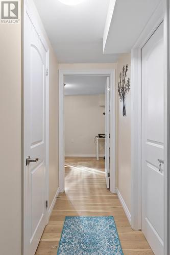 16 - 700 Osgoode Drive, London South (South Y), ON - Indoor Photo Showing Other Room