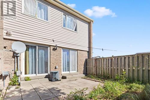 16 - 700 Osgoode Drive, London South (South Y), ON - Outdoor