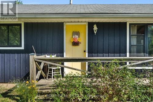 2858 Beach Avenue, Fort Erie (Ridgeway), ON - Outdoor With Deck Patio Veranda