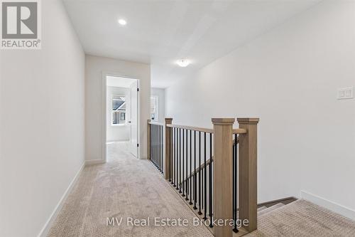 44 Fieldstone Lane Private, Centre Wellington (Elora/Salem), ON - Indoor Photo Showing Other Room