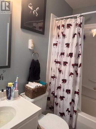 9 Russhann Street, Lewisporte, NL - Indoor Photo Showing Bathroom